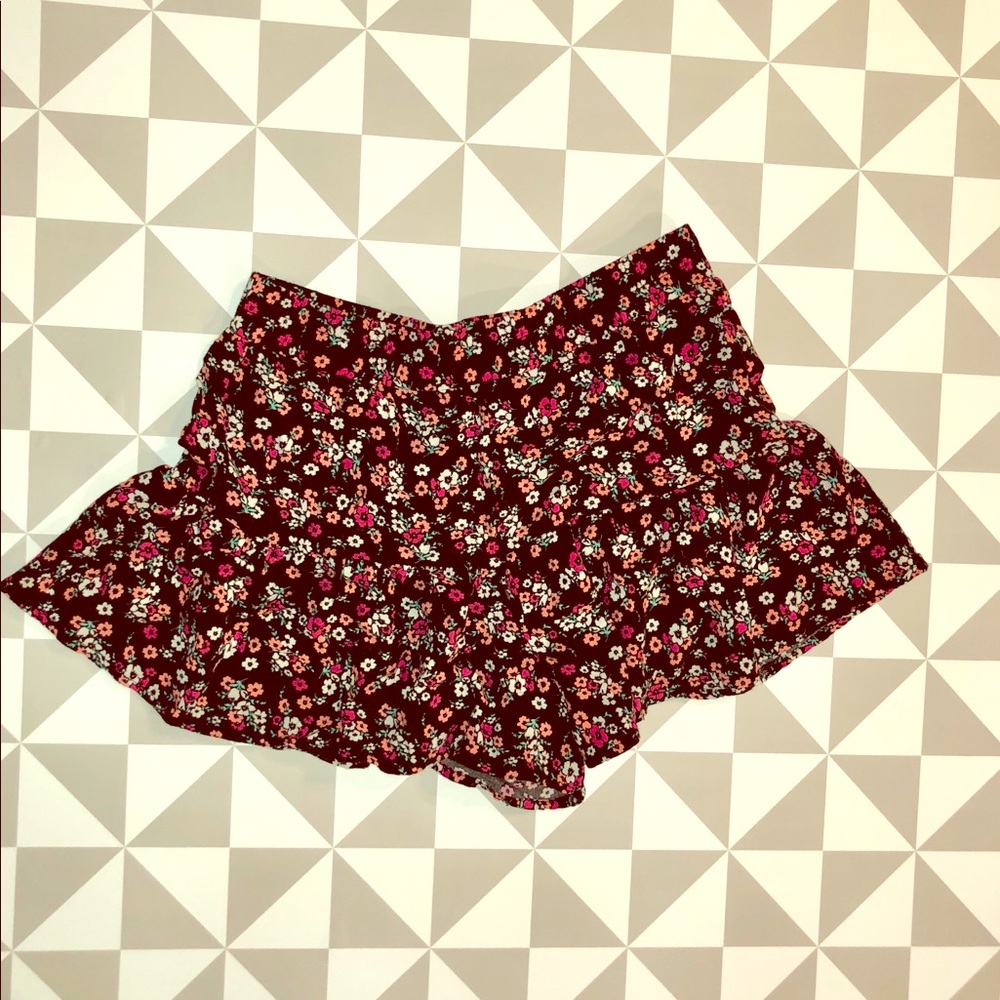 Floral Aeropostale skort!